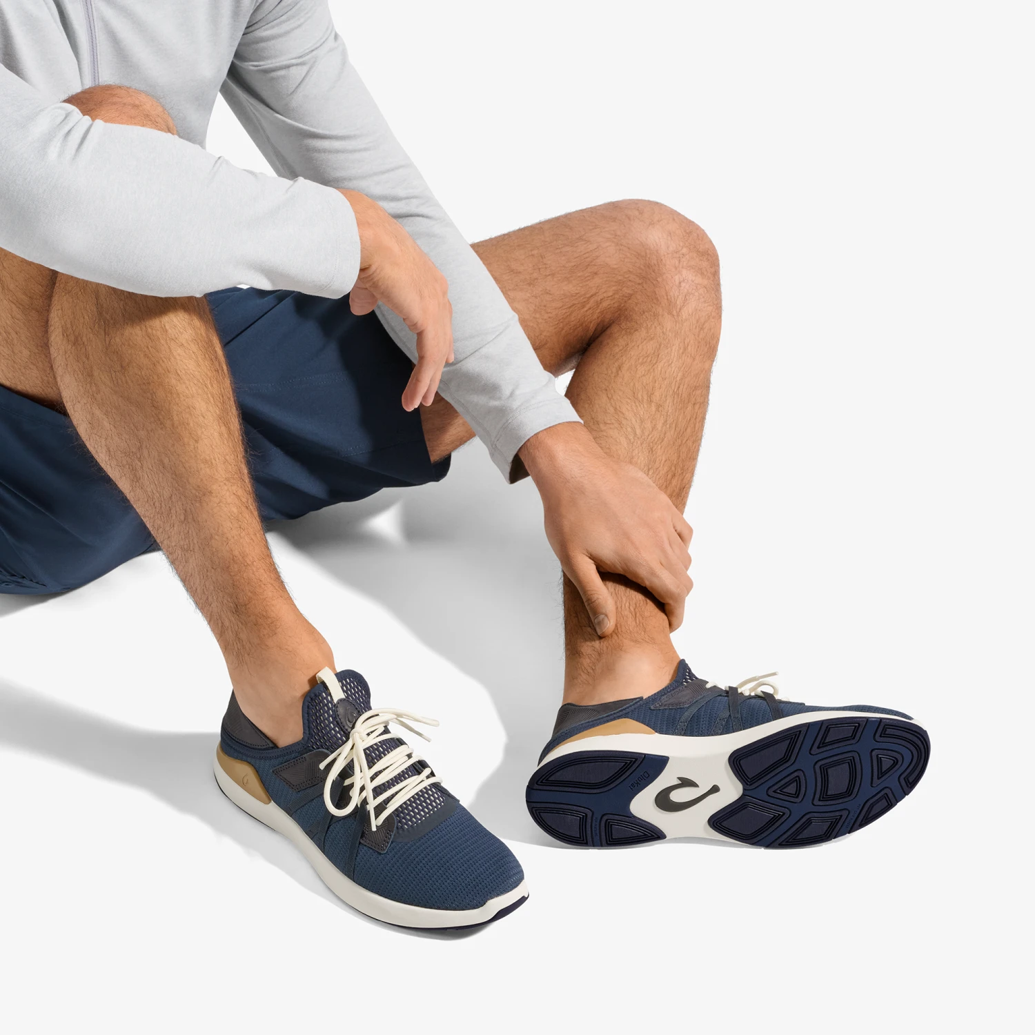 OluKai Mio Lī – Trench Blue / Natural - Image 4