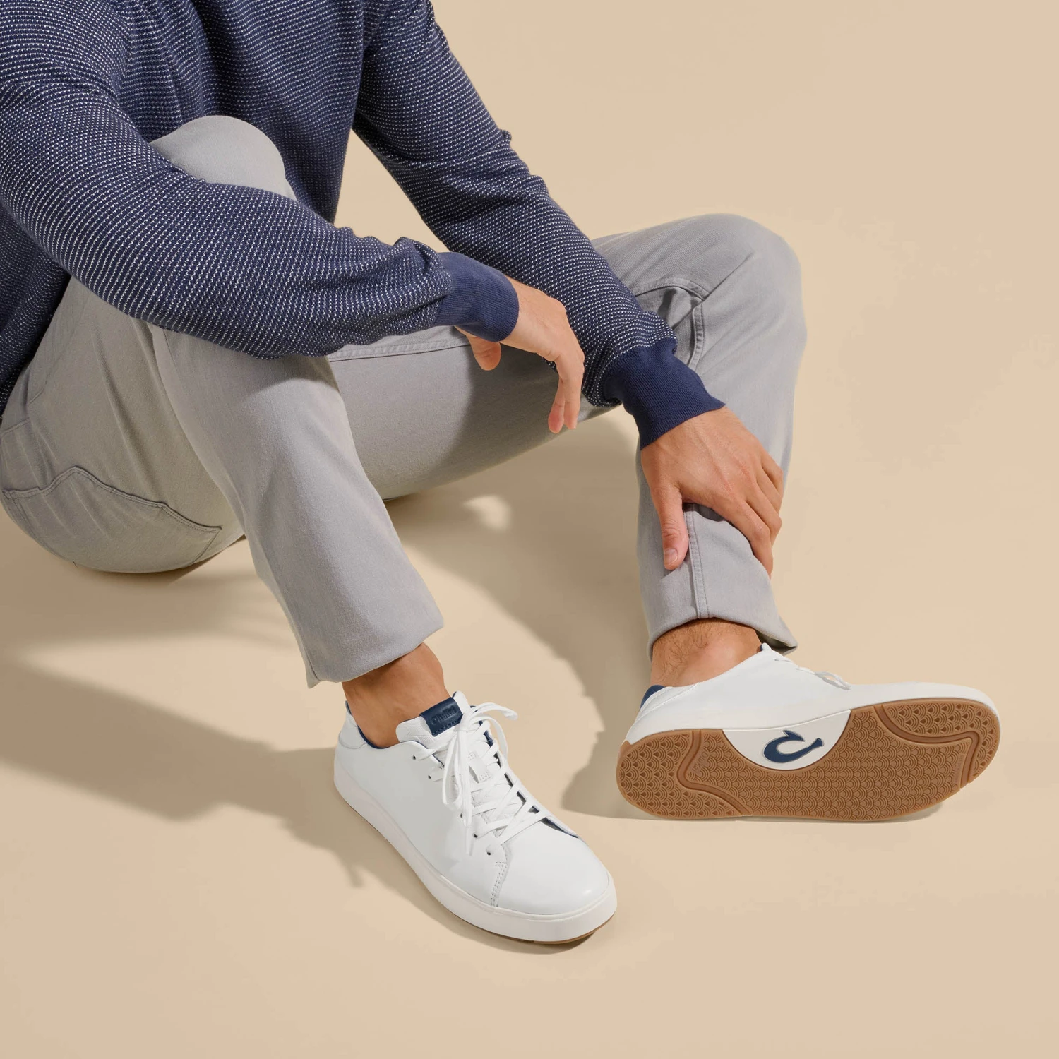 OluKai Lae'ahi Lī 'Ili – Bright White / Trench Blue - Image 2