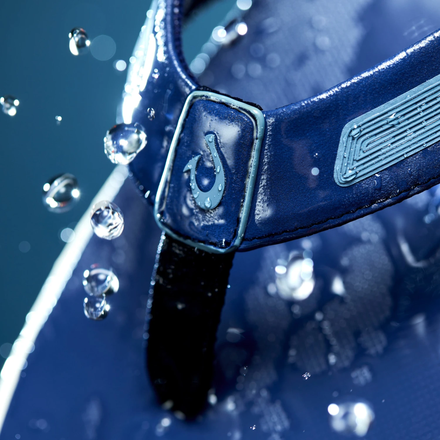 OluKai Leeward – Navy - Image 3