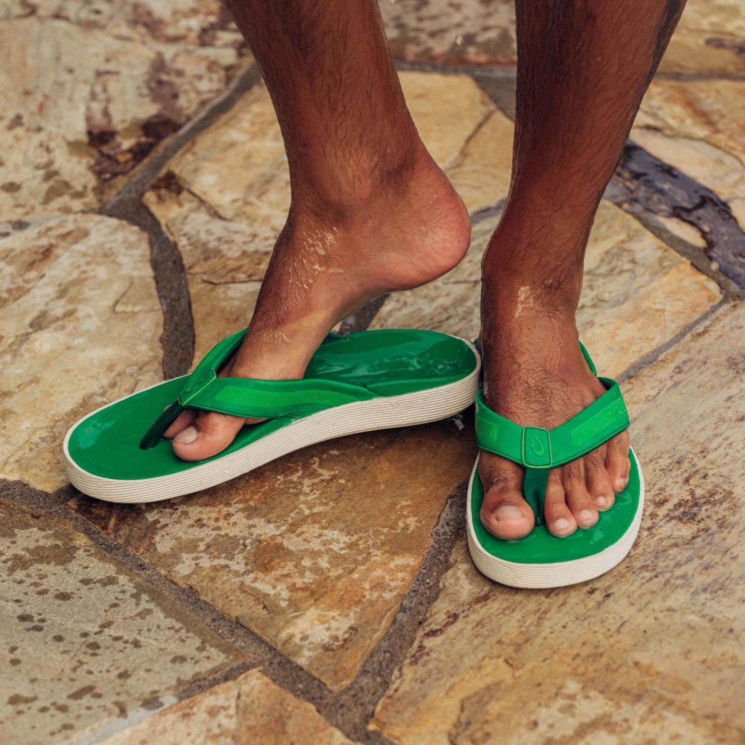 OluKai Leeward – Bamboo - Image 2
