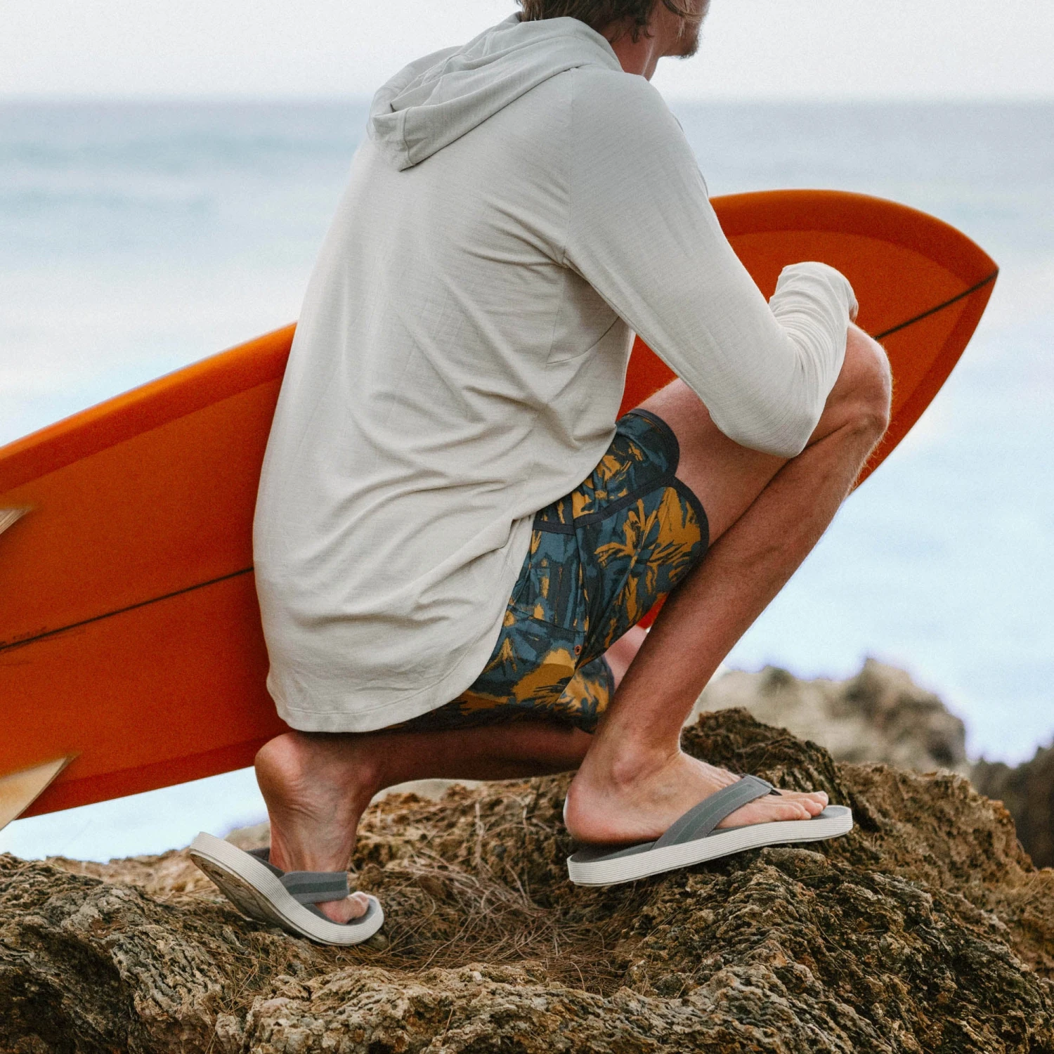OluKai Leeward – Graphite - Image 2