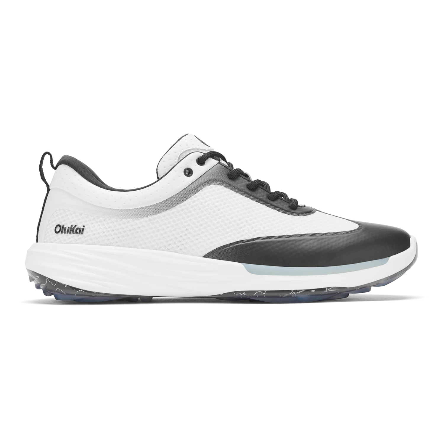 OluKai Mākena – Bright White / Lava Rock