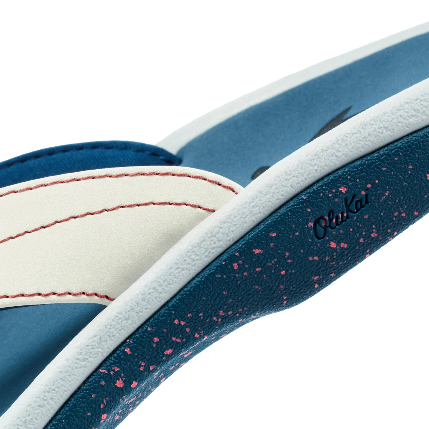 OluKai 'Ohana – Bright White / Ocean Blue - Image 4