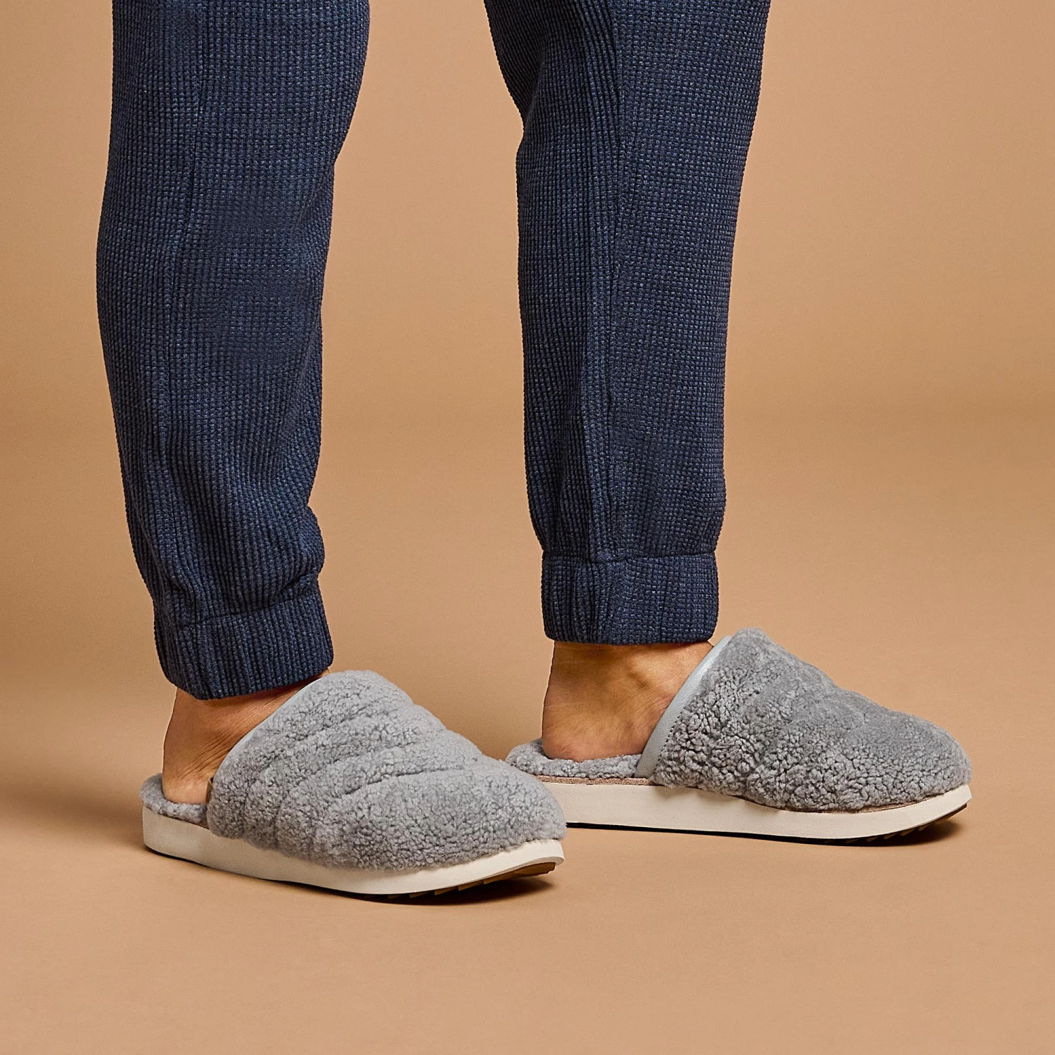 OluKai Pūpū Mua – Pale Grey - Image 2