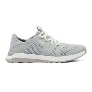 OluKai Huia – Pale Grey