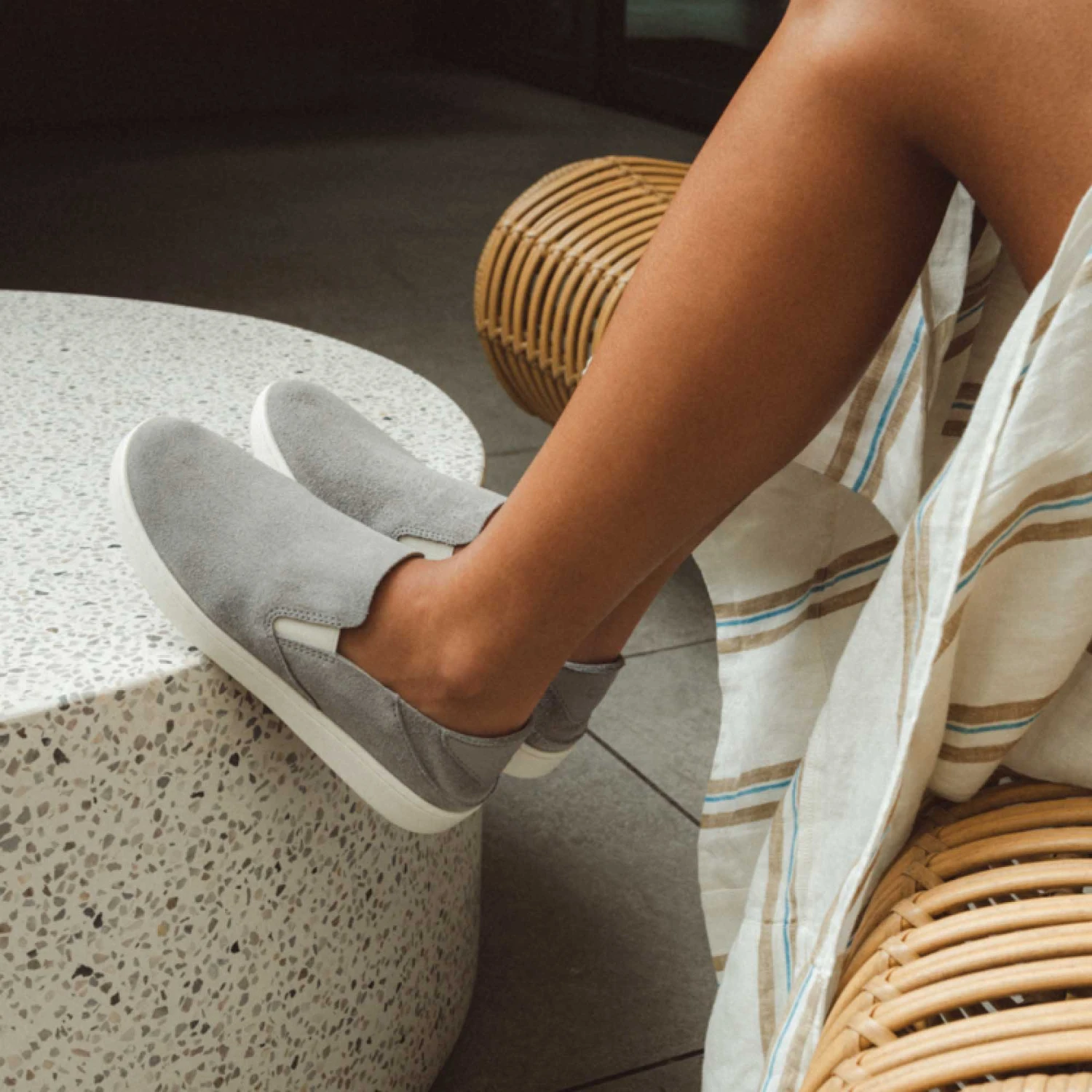 OluKai Pehuea Luxe – Ash - Image 2