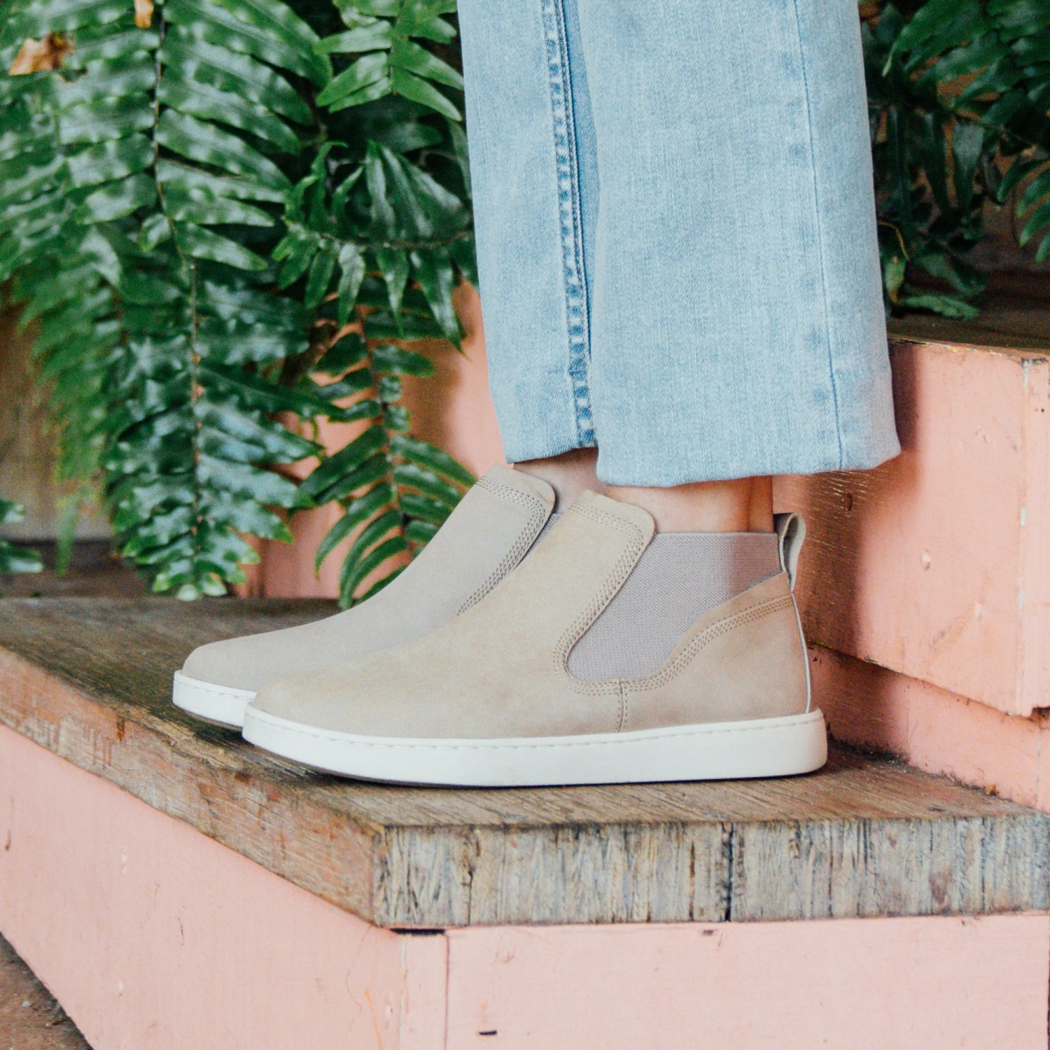 OluKai Pehuea Mid-Taupe Grey / Taupe Grey - Image 6