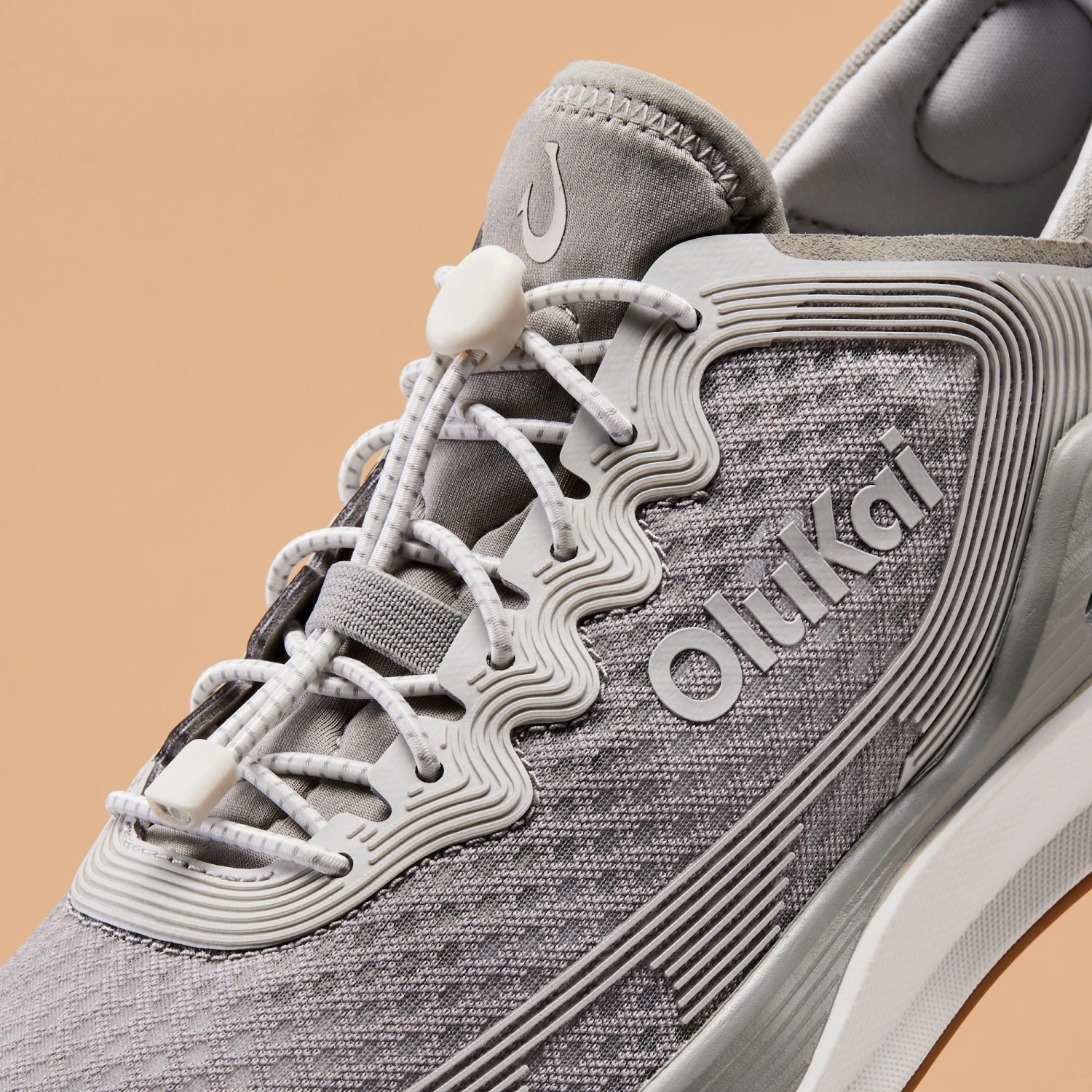 OluKai 'Ahi – Ash / Sterling - Image 3